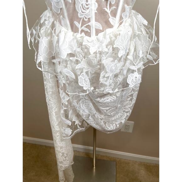 For Love & Lemons Zara Floral Lace Bustier Rosette White Mini Dress Size Small - Picture 7 of 10